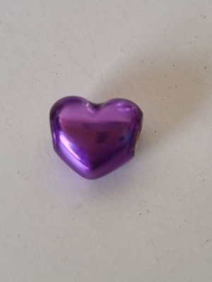 Pandora Moments charm metallic purple heart 799291C01