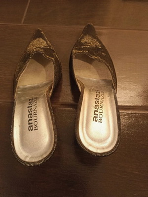 Anastazi Bournazos black and gold mule pumps like new, size 39