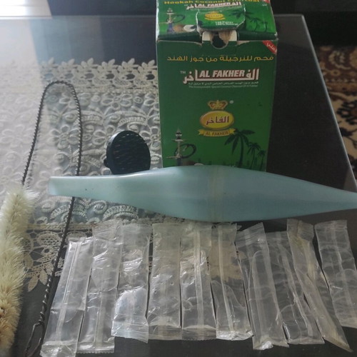 Handmade hookah used with extra accessories