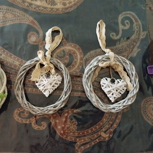 Decorative wreaths like new, set sold together