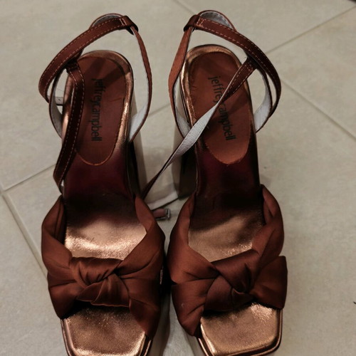 Jeffrey Campbell sandal like new, orange, size 37