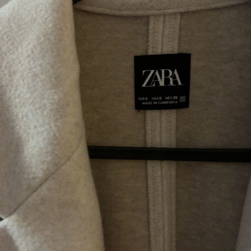 Zara beige coat with front button and pockets, size S