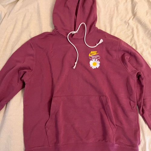 Nike hoodie purple size L like new