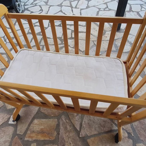 Wooden Baby Cradle rocking, like new with mattress