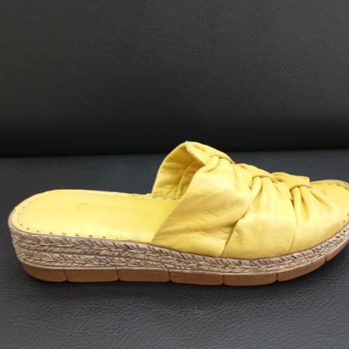 Yellow leather platform sandals, size 37