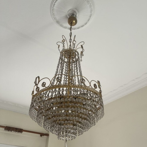 Vintage crystal chandeliers set of 6 like new