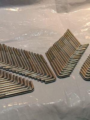 Galvanized Screws Φ6 25x100mm with Gifts, new