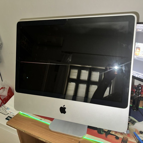 iMac 20” A1224 EMC:2133 used for spare parts