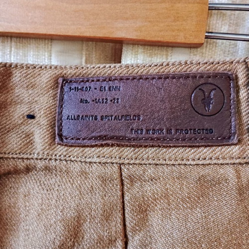 Pants with stiff fabric like new, brown beige