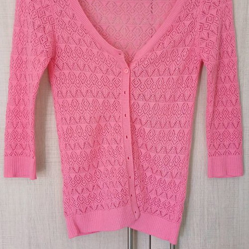 Women's perforated cardigan pink Small like new
