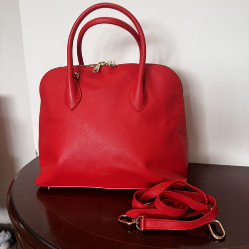 Furla Code Dome leather shoulder bag, red