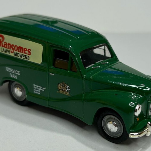 Lledo Vanguards 1996 Austin A40 Van New