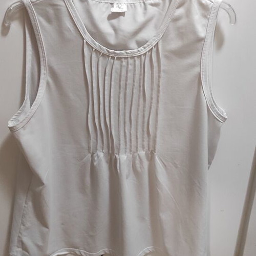 Sleeveless top white XXL used, very good condition