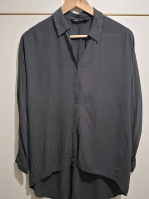 Zara long shirt like new, gray and purple