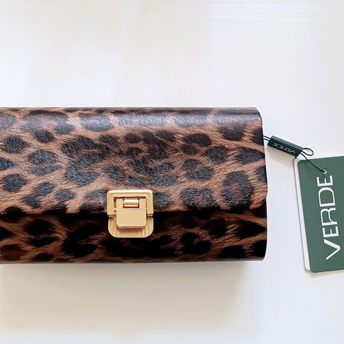 Verde shoulder bag new with chain