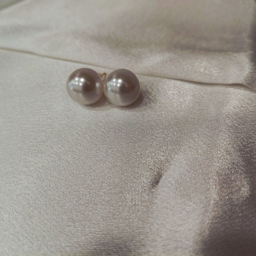 Steel earrings with pearl in gold and white colors new