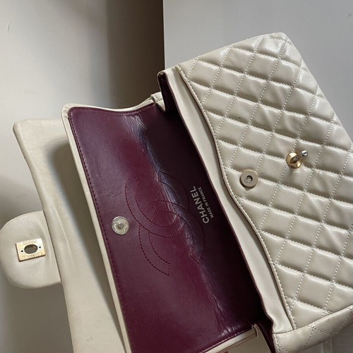 Chanel double flap leather shoulder bag, off white