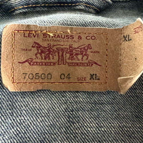 Jean Jacket Levi’s Limited Edition unisex size XL, like new denim jacket