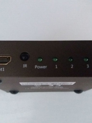 Oehlbach Ultra HD Switch μεταχειρισμένο με τηλεχειριστήριο