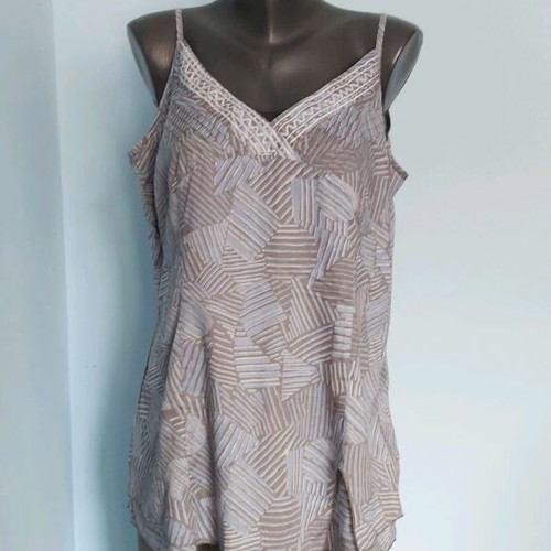 Sandwich_ Tunic made of fine Indian cotton, like new, sizes XL and XXL