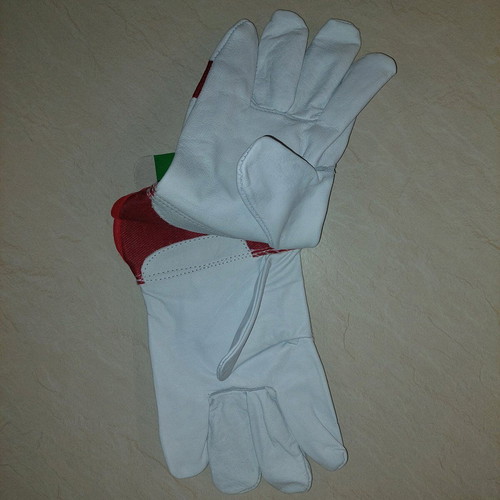Over Tech work gloves new, cow leather, size 10.5