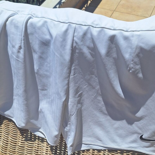 Nike Court Dry Team Tennis Shorts XL new, white with black logo