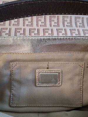 Τσάντα χειρός Fendi μπεζ καφέ σαν καινούρια