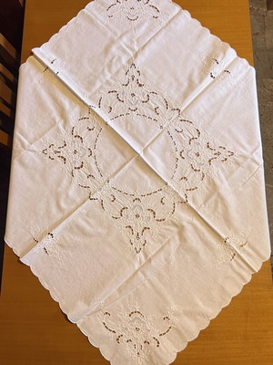 White Cutwork Tablecloth 0.80 x 0.80 m new