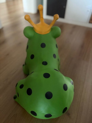 Inflatable Frog Jumpy Gerardo's Toys used