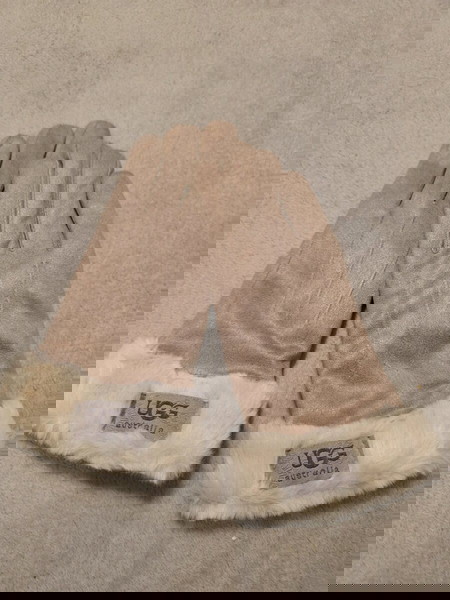 Γάντια UGG