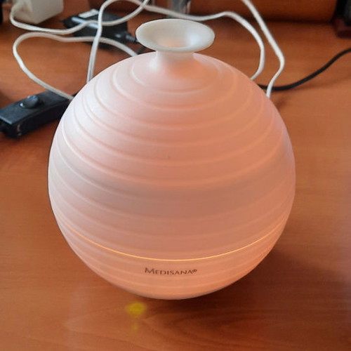 Medisana AD 620 aroma diffuser used with 3 bottles of essential oils