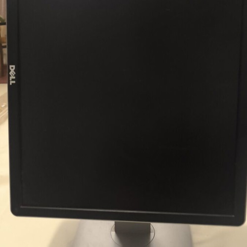 Dell monitor like new, rotating stand