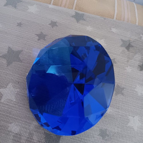 Decorative glass diamond like new