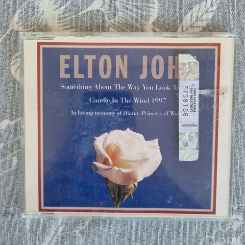 Elton John Candle in the Wind Something About The Way CD like new, pop