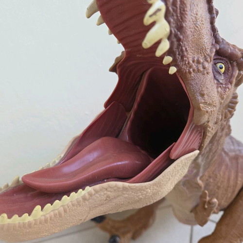 Dinosaur figure 110 cm like new