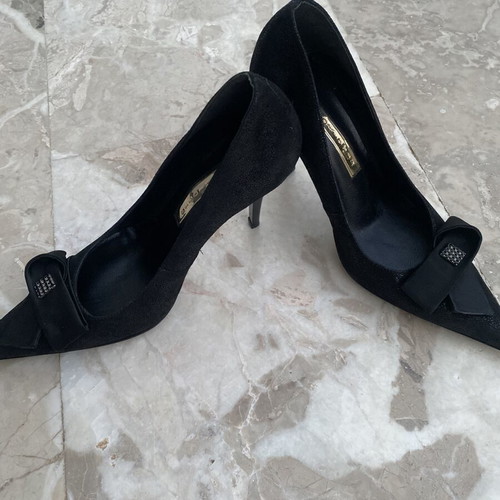 Pumps new leather with pointed toe, 9 cm heel, black