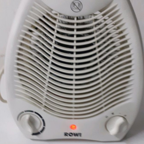 Floor fan heater used, 22x30 cm
