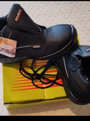 Ηλεκτρολογικά παπούτσια Giasco Edison 1000V καινούργια, νούμερο 42