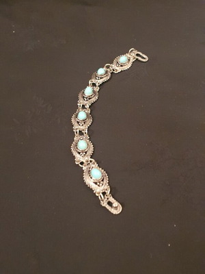 Bracelet used, blue metal