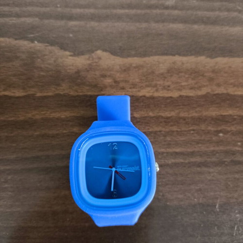 Puremoist Opti-Free wristwatch unused, blue