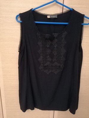 Julia Bergovich black summer blouse like new, 100% cotton, embroidered