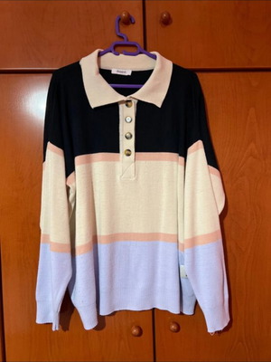 Pullover like new with wide fit, size L