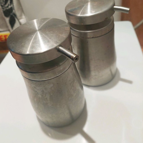 Soap dispensers used, set of 2 pieces