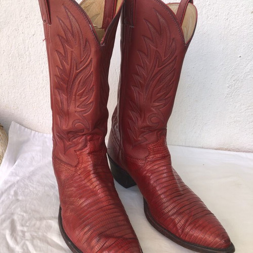 Justin Teju Lizard Cowboy Boots used, size 10.5D, red leather