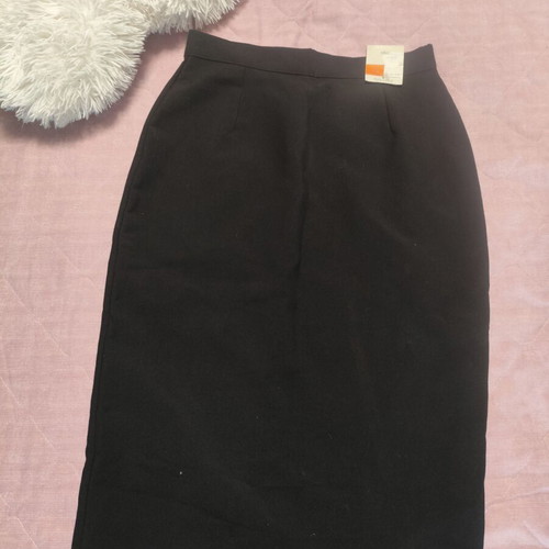 Black skirt new, size S 36 8