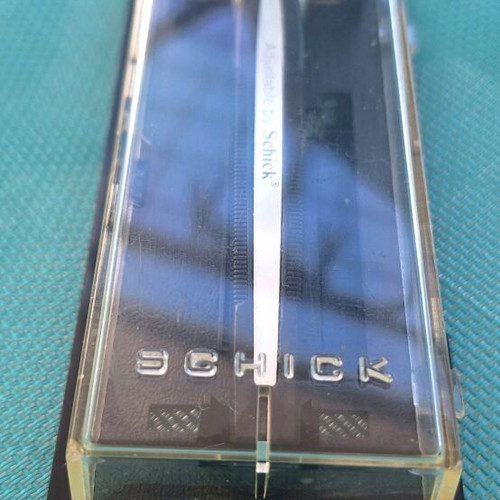 Schick Dial Single-Edge Razor Adjustable like new