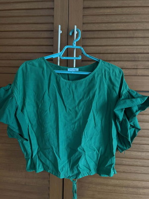 #MYSTREET@ blouse green medium like new