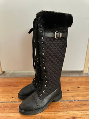 Winter boots with lining size 36.5 black like new
