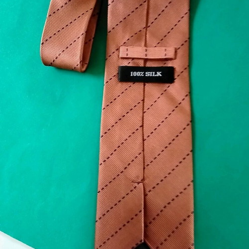 Silk tie like new, 100% silk