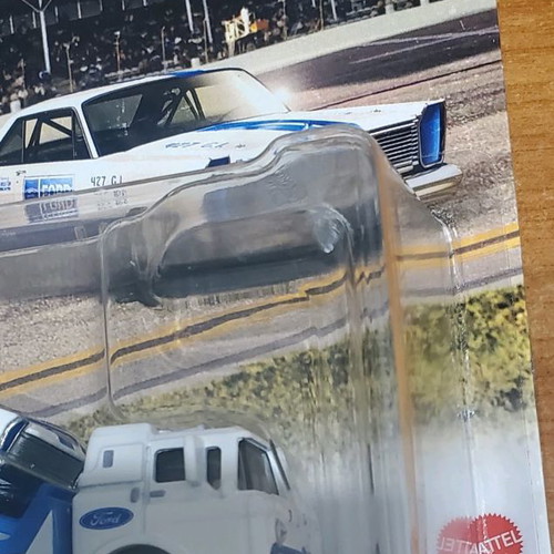 Hot Wheels Team Transport καινούργιο